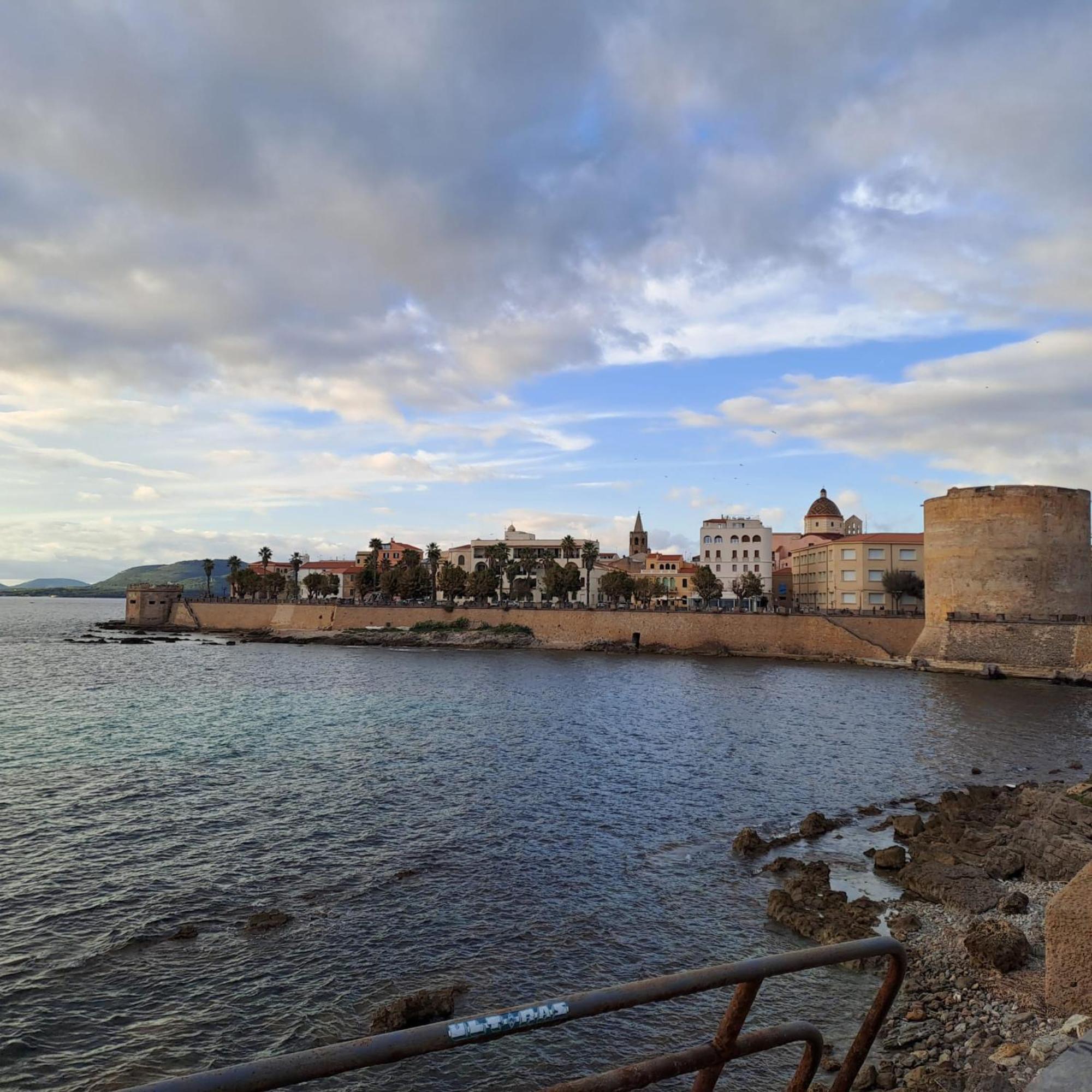 La Casa Di Chiara Lägenhet Alghero Exteriör bild